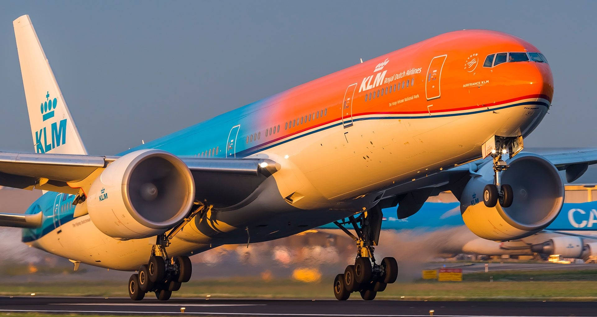 Sunset Capture Of Klm Orange Pride Background