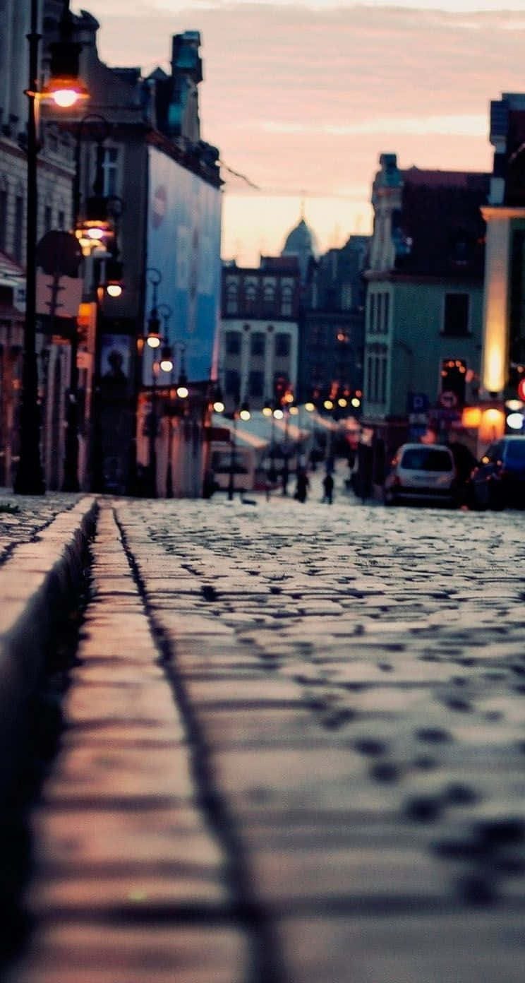 Sunset City Iphone Worm Angle View