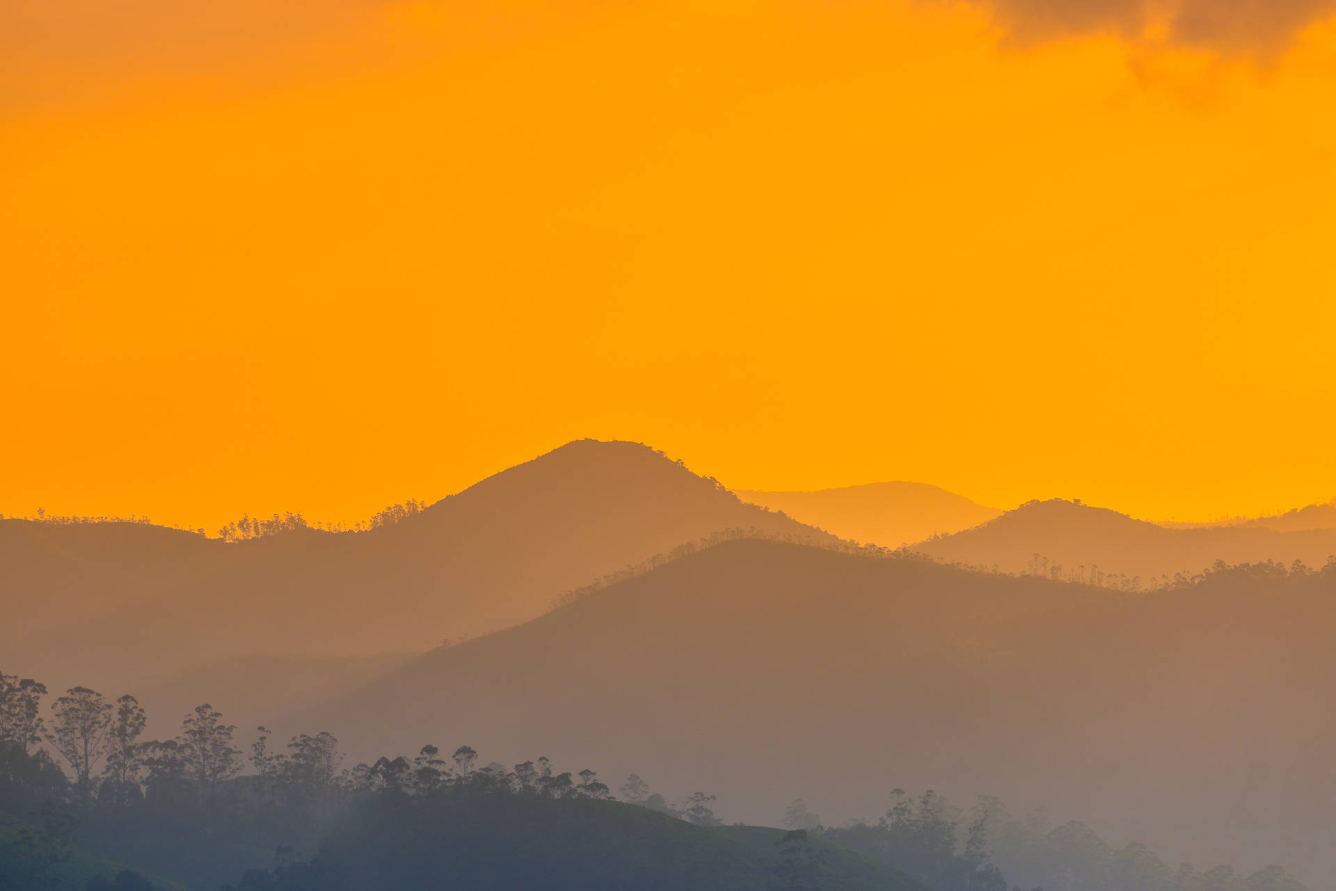 Sunset Mountains Aesthetic For Laptop Background