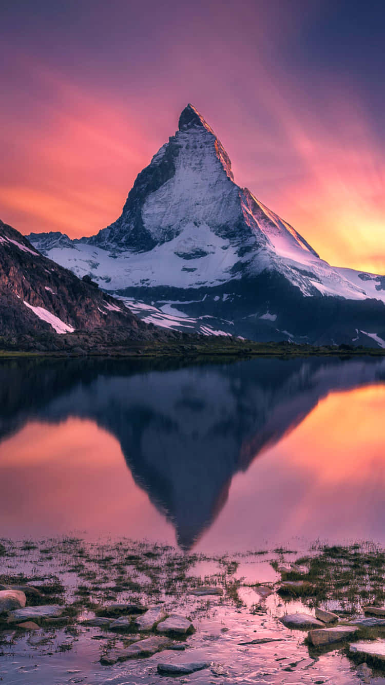 Sunset Sky Behind Matterhorn Background