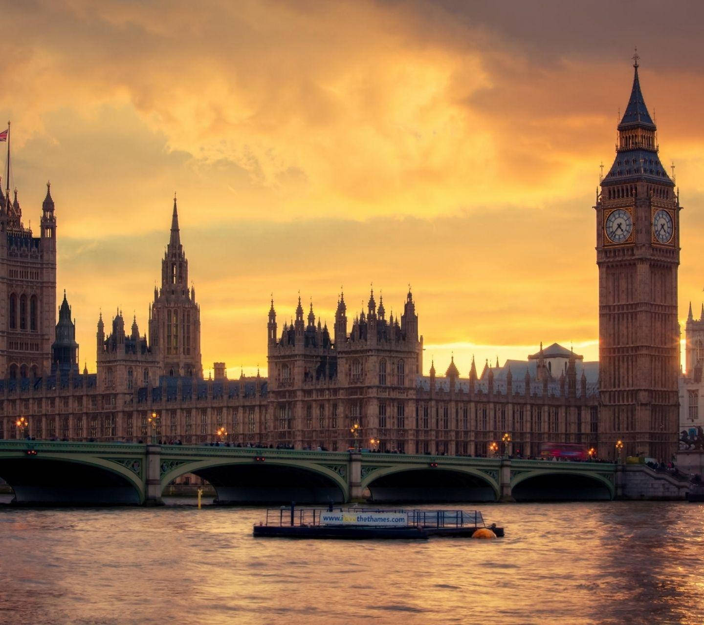 Sunset Sky Buckingham Palace Background