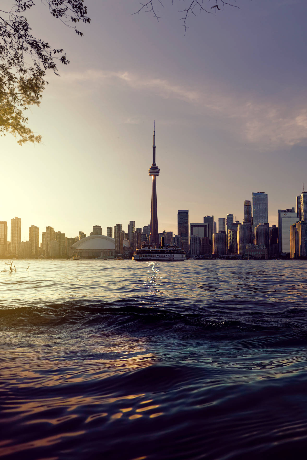 Sunshine Over Cn Tower Background