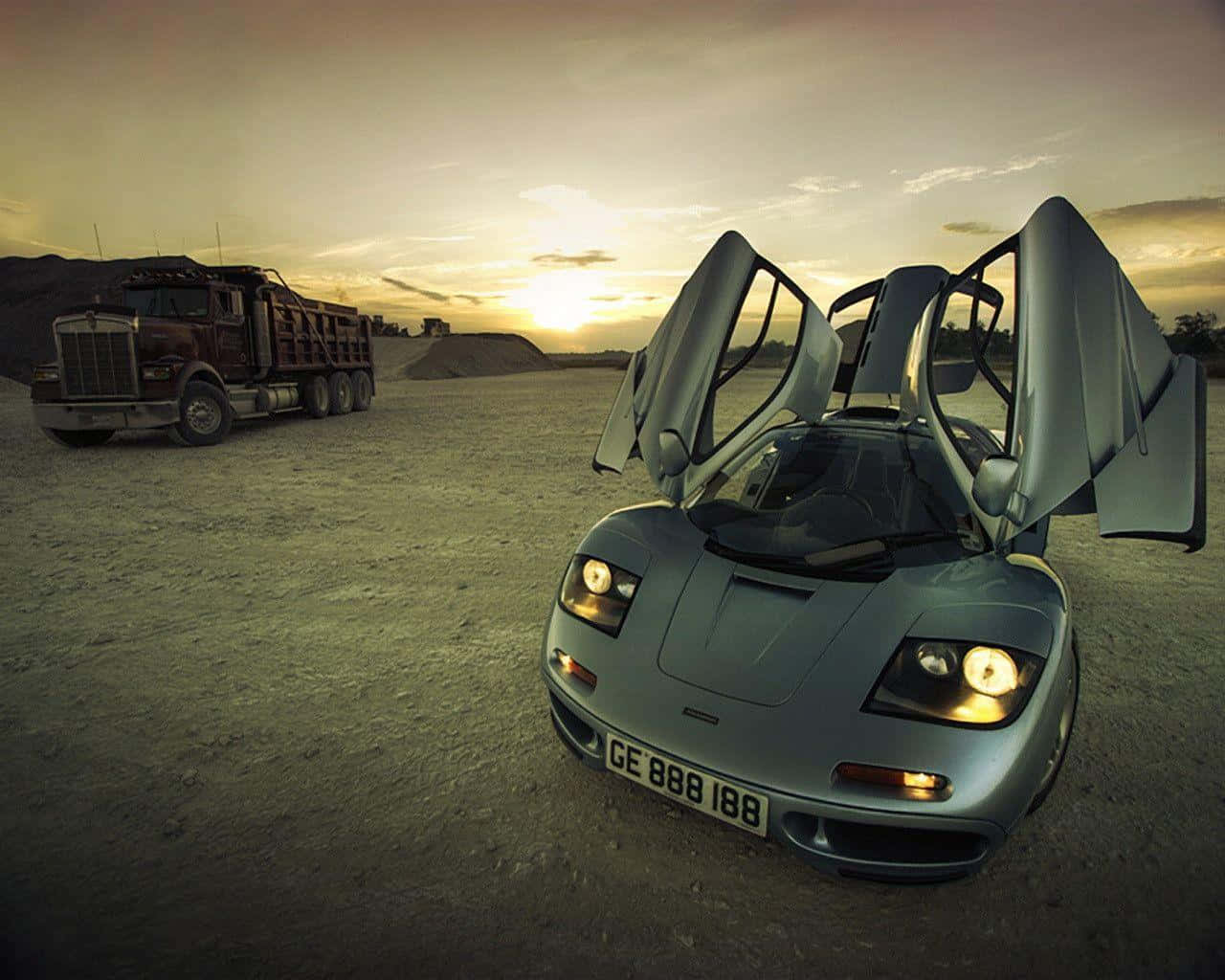 Supercar Mclaren F1