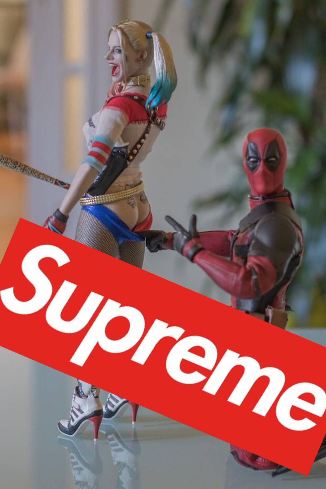 Superhero Supreme Deadpool And Harley Quinn Background