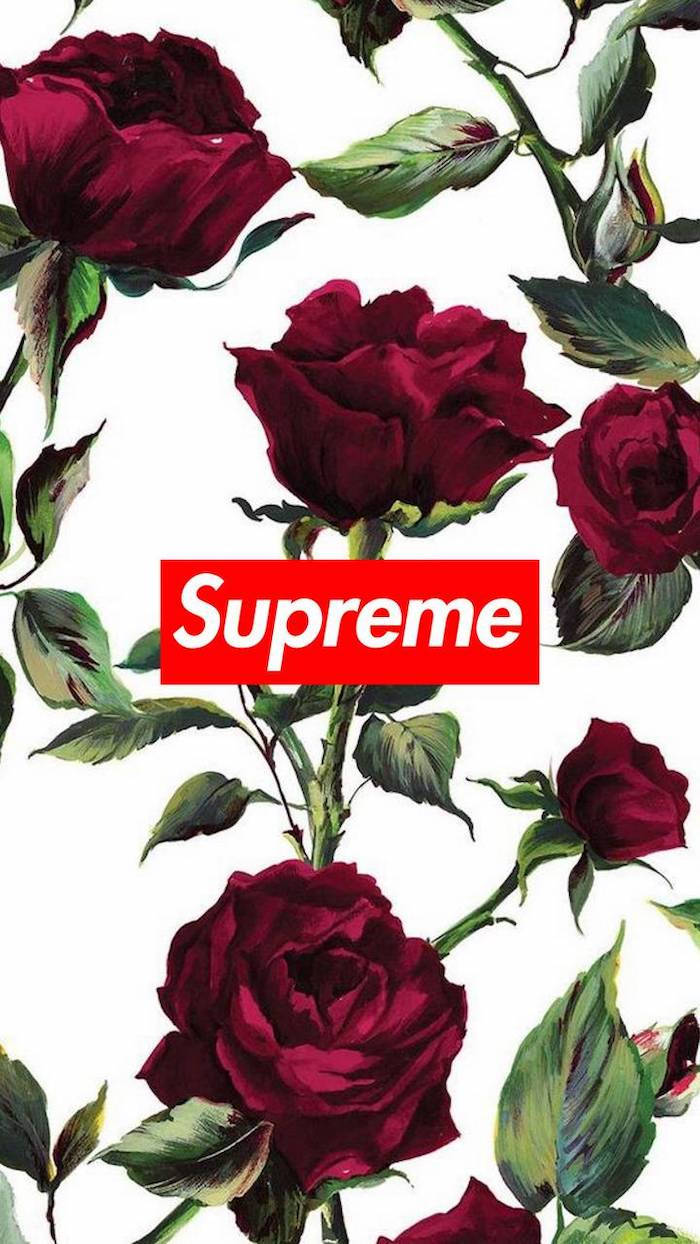 Supreme Aesthetic Classic Red Roses Background