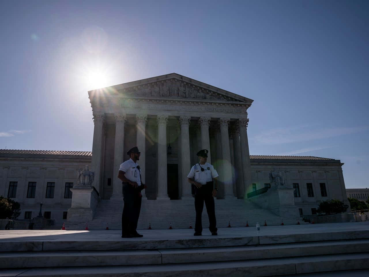 Supreme Court Building Guards Background