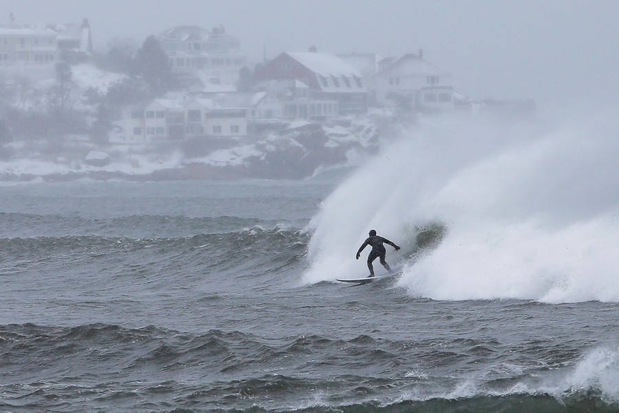 Surfing In Massachusetts Background
