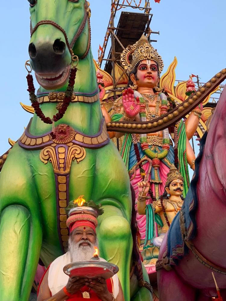 Surya Bhagwan Giant Sculpture