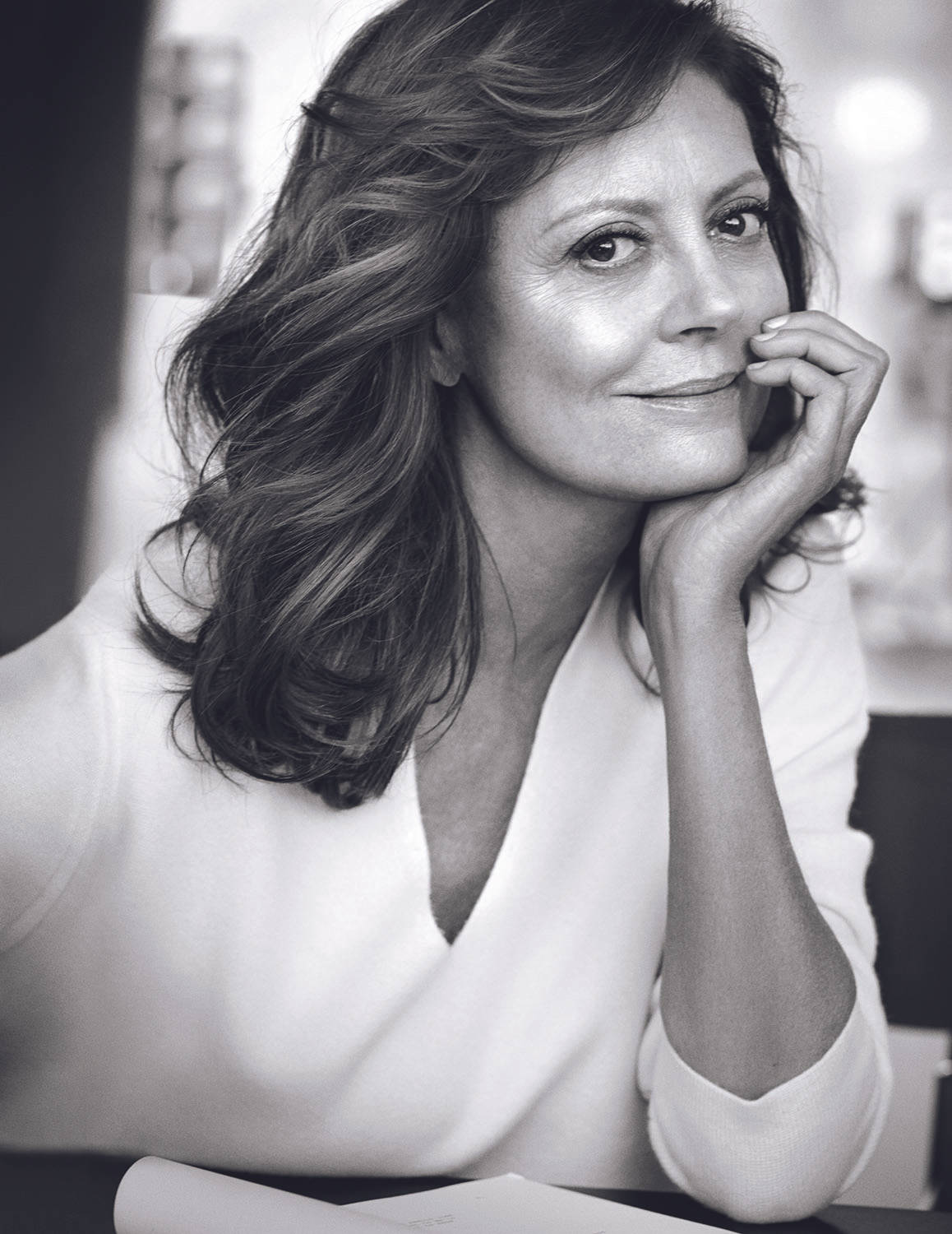 Susan Sarandon Black And White Photo Background