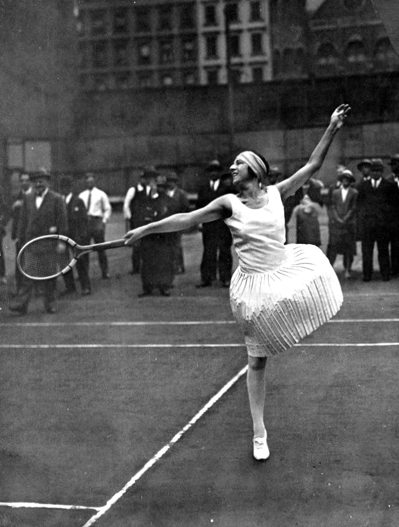 Suzanne Lenglen Gold Medalist Background