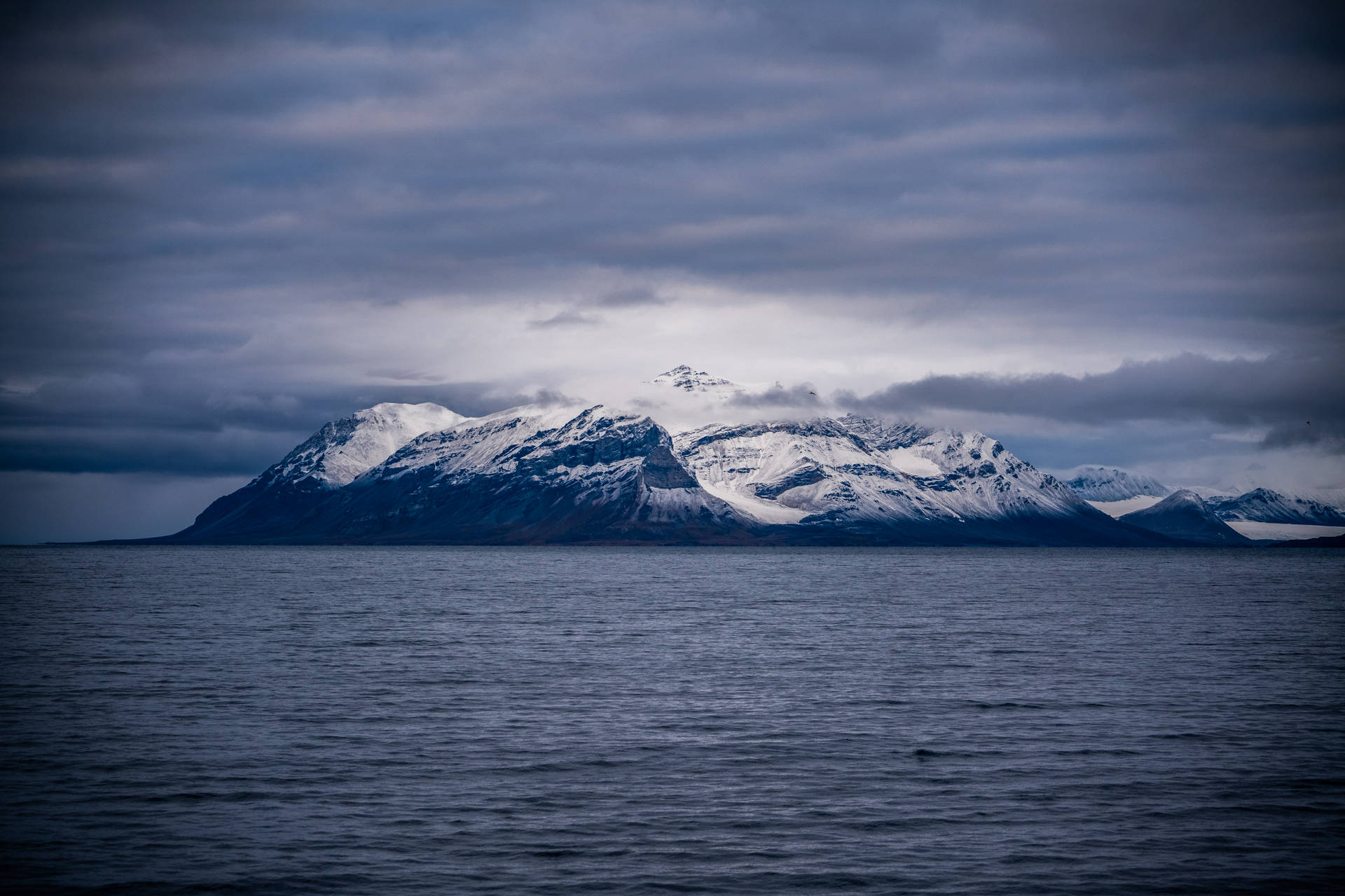 Svalbard Aesthetic Glaciers Background