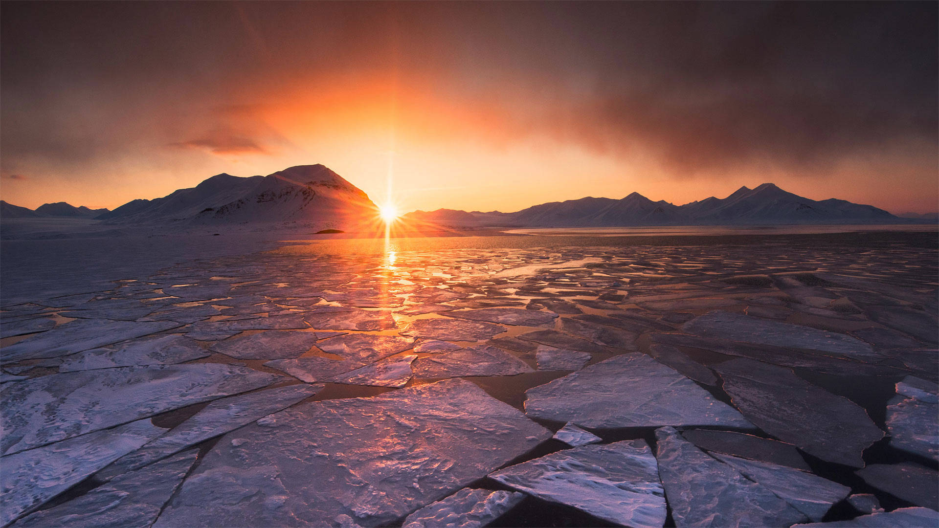 Svalbard Sunset Mountains Background