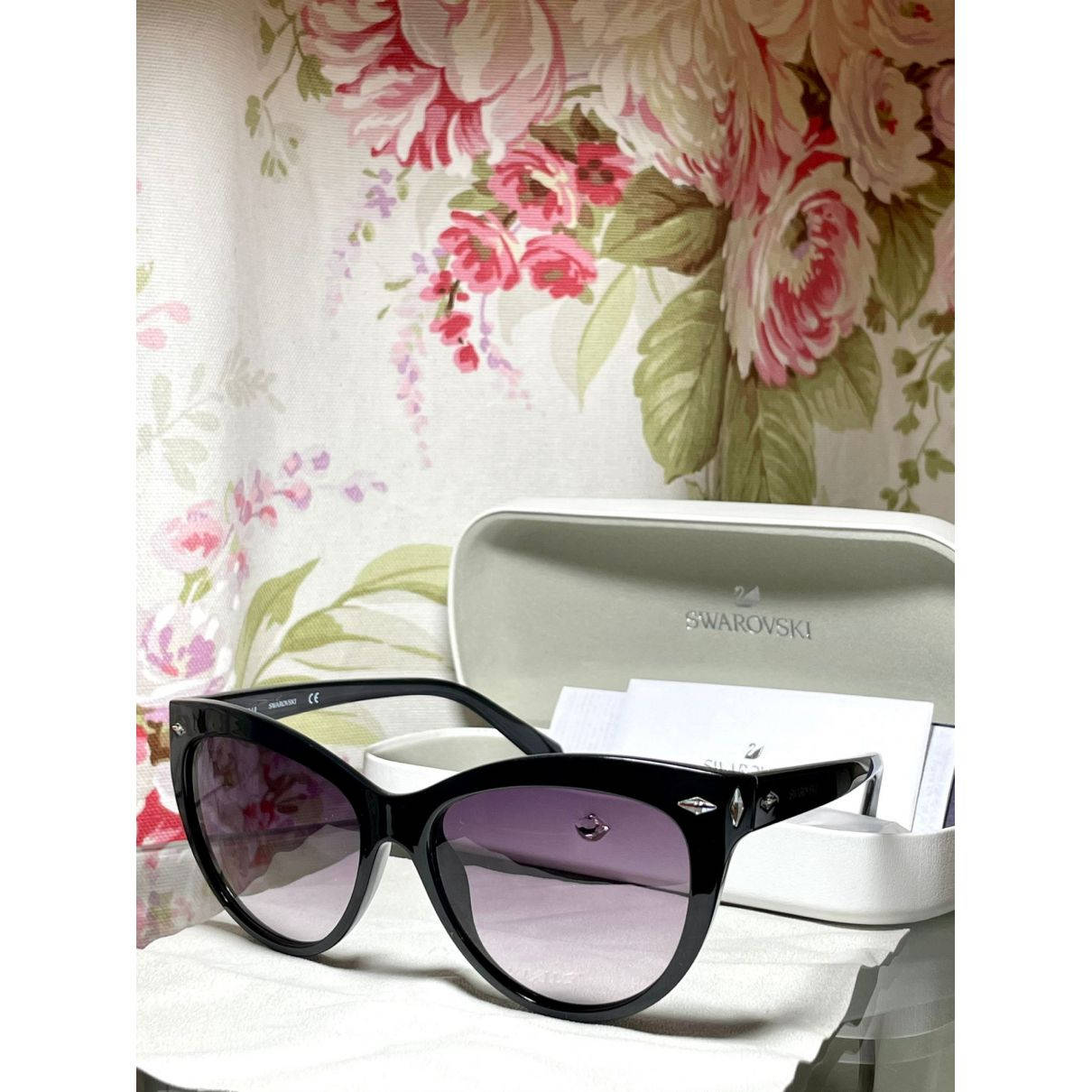 Swarovski Sunglasses Light Purple Lenses