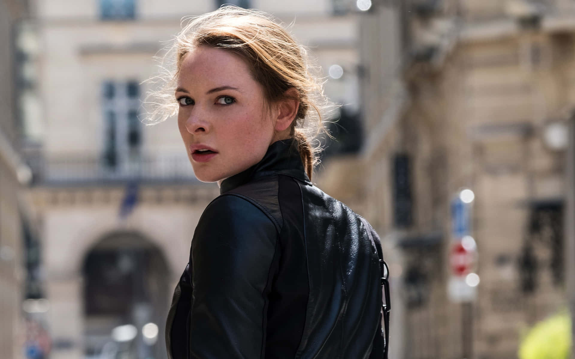 Swedish Actress Rebecca Ferguson As Ilsa Faust Mission Impossible Fallout Background