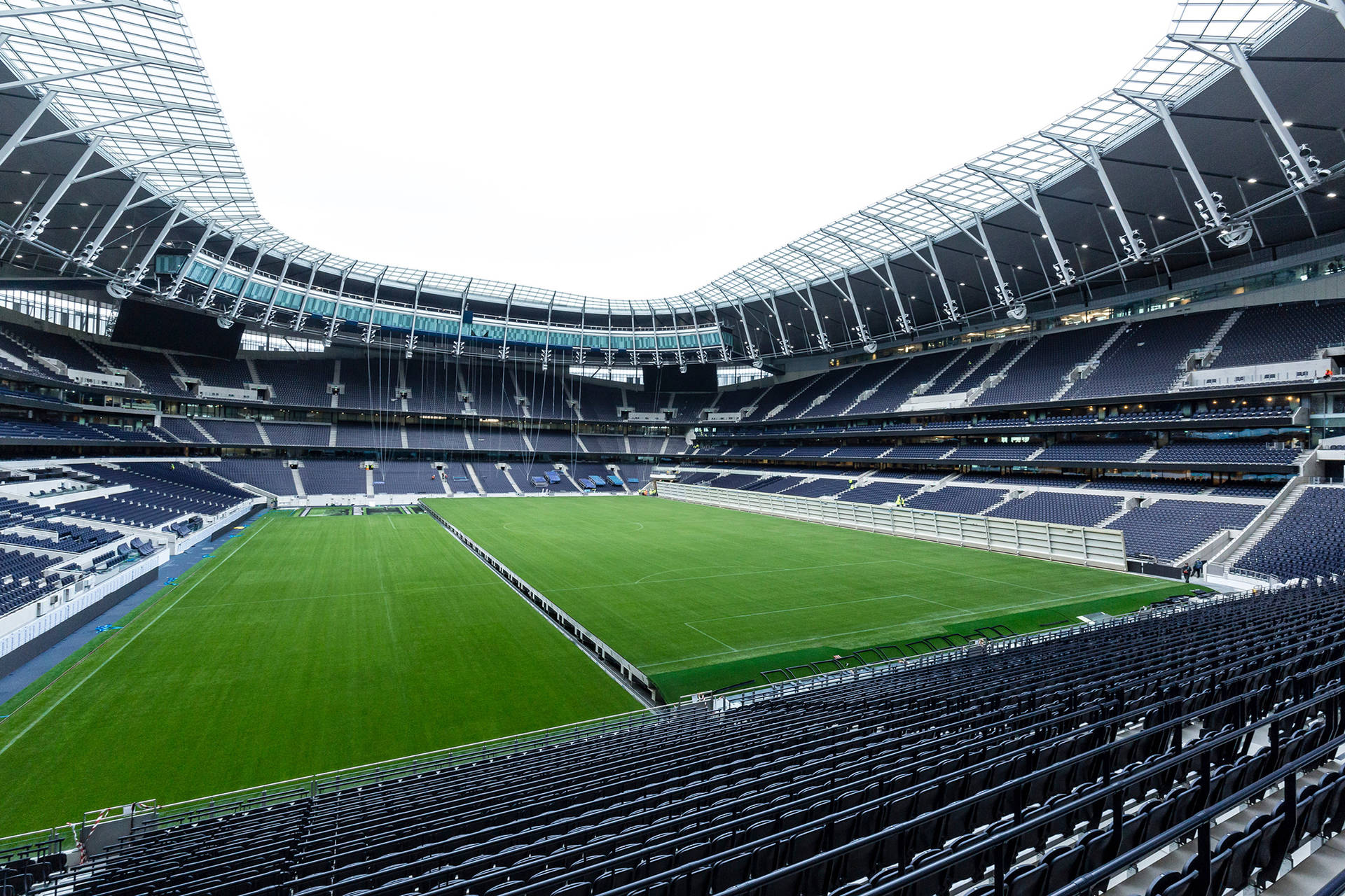 Sweeping View Of Tottenham Hotspur's Majestic Stadium