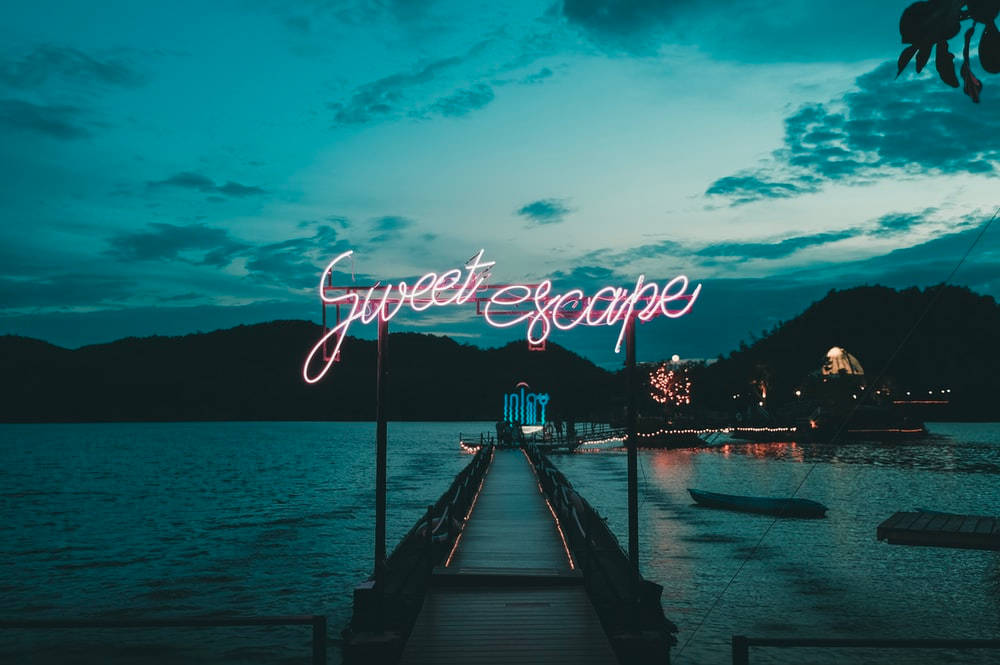 Sweet Escape Pretty Aesthetic Background