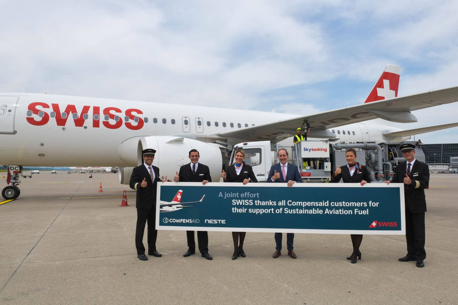 Swiss Airlines Crew Thank You Banner Background