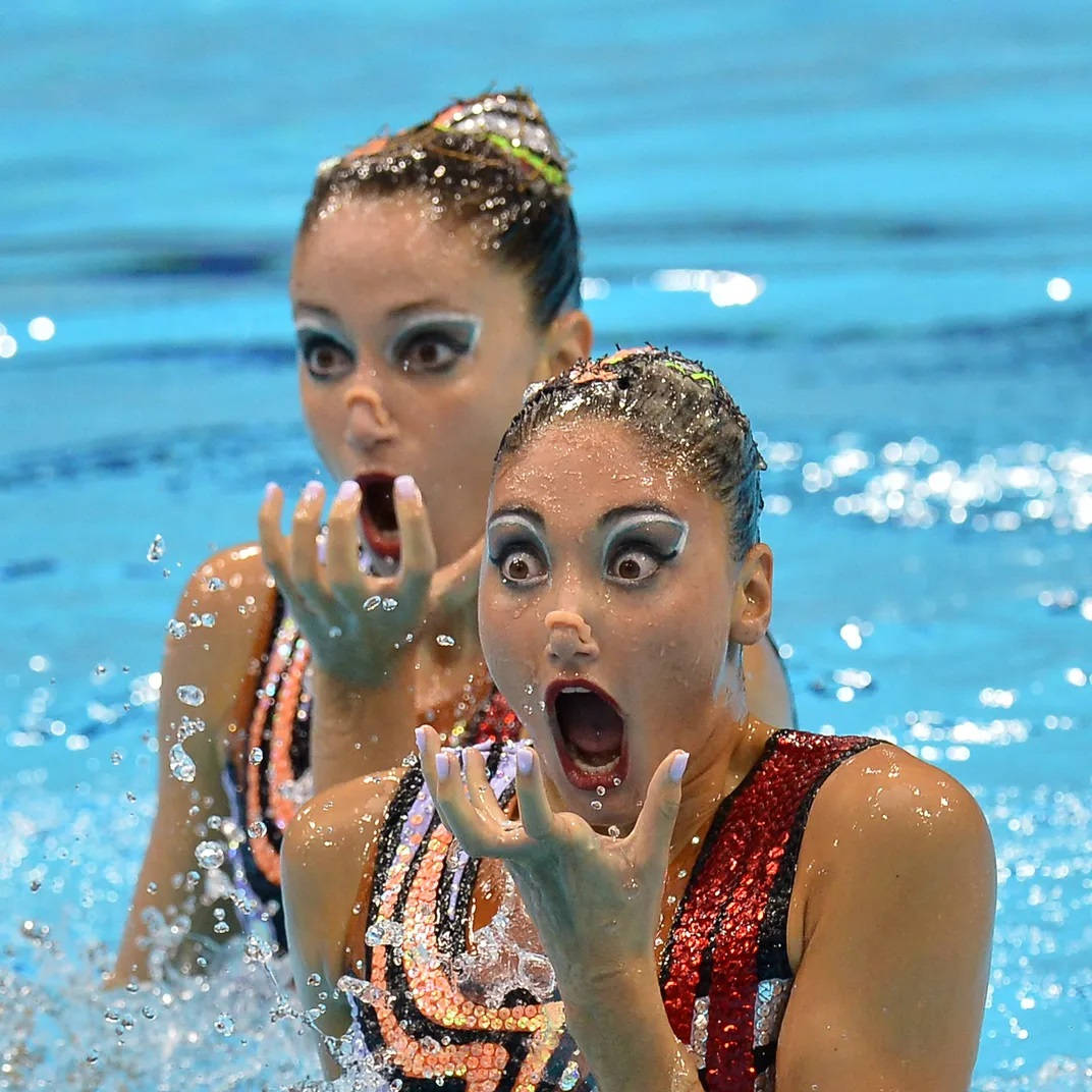 Synchronized Swimming Evangelia Platanioti Background