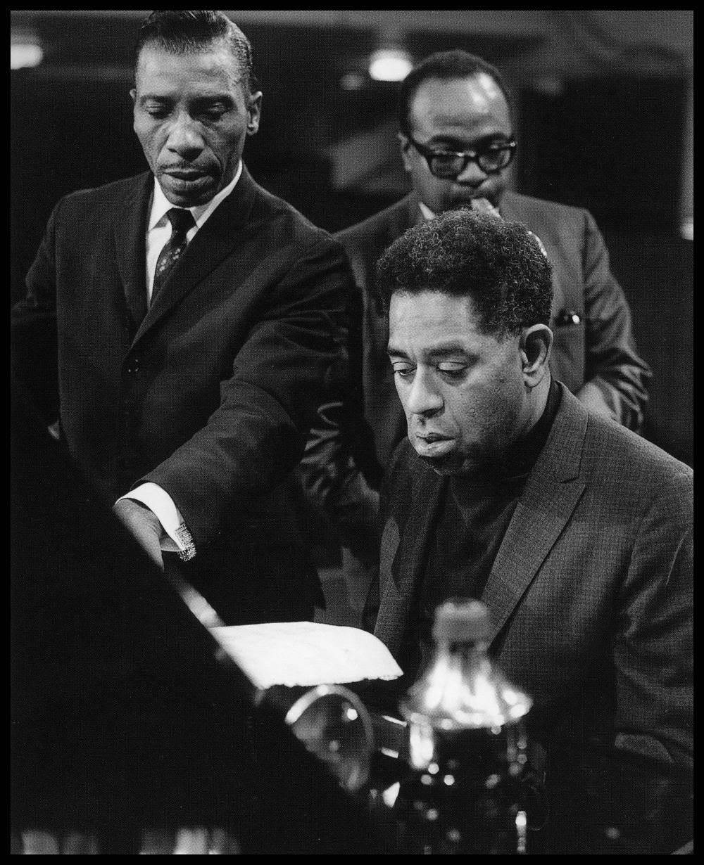 T-bone Walker With Two Musicians