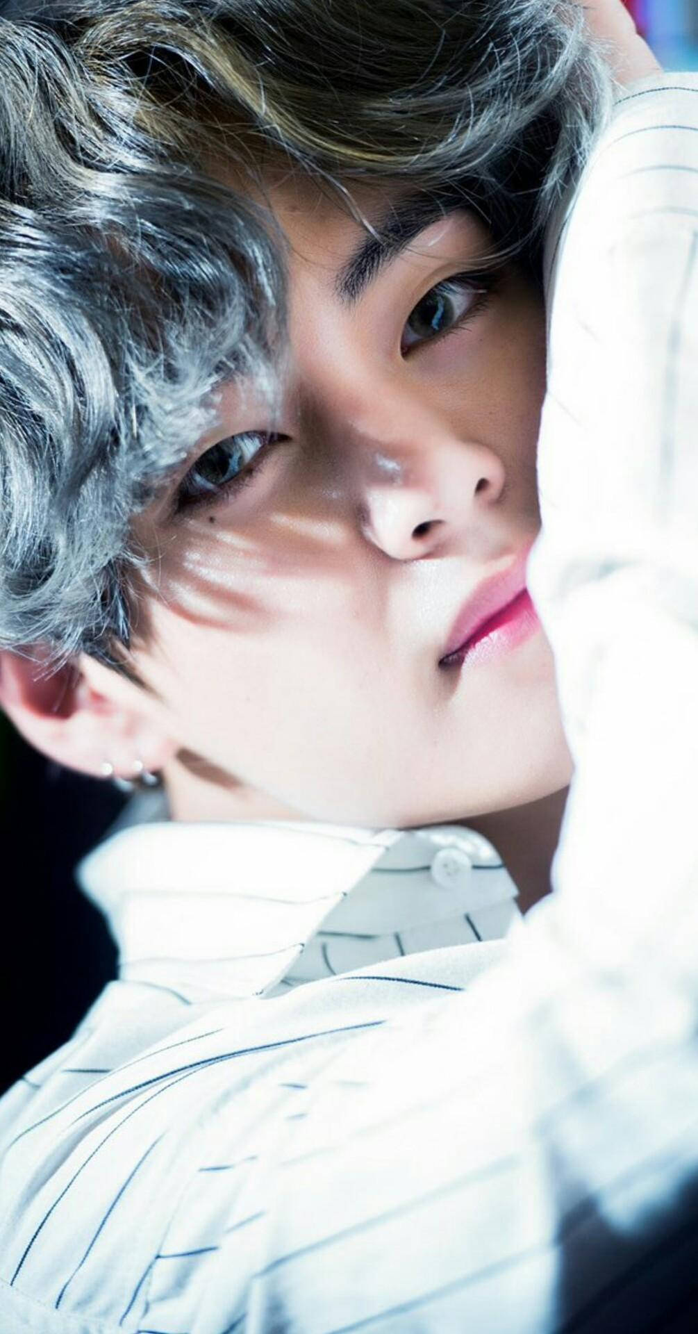 Taehyung Cute Angelic Face Background