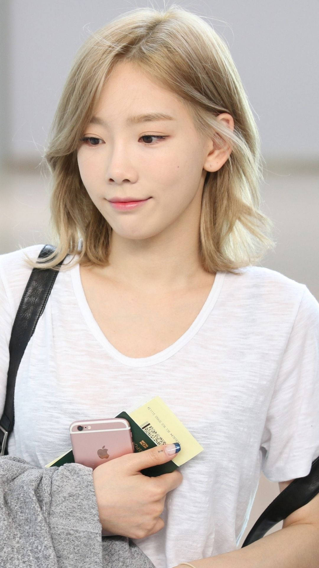 Taeyeon Airport Look