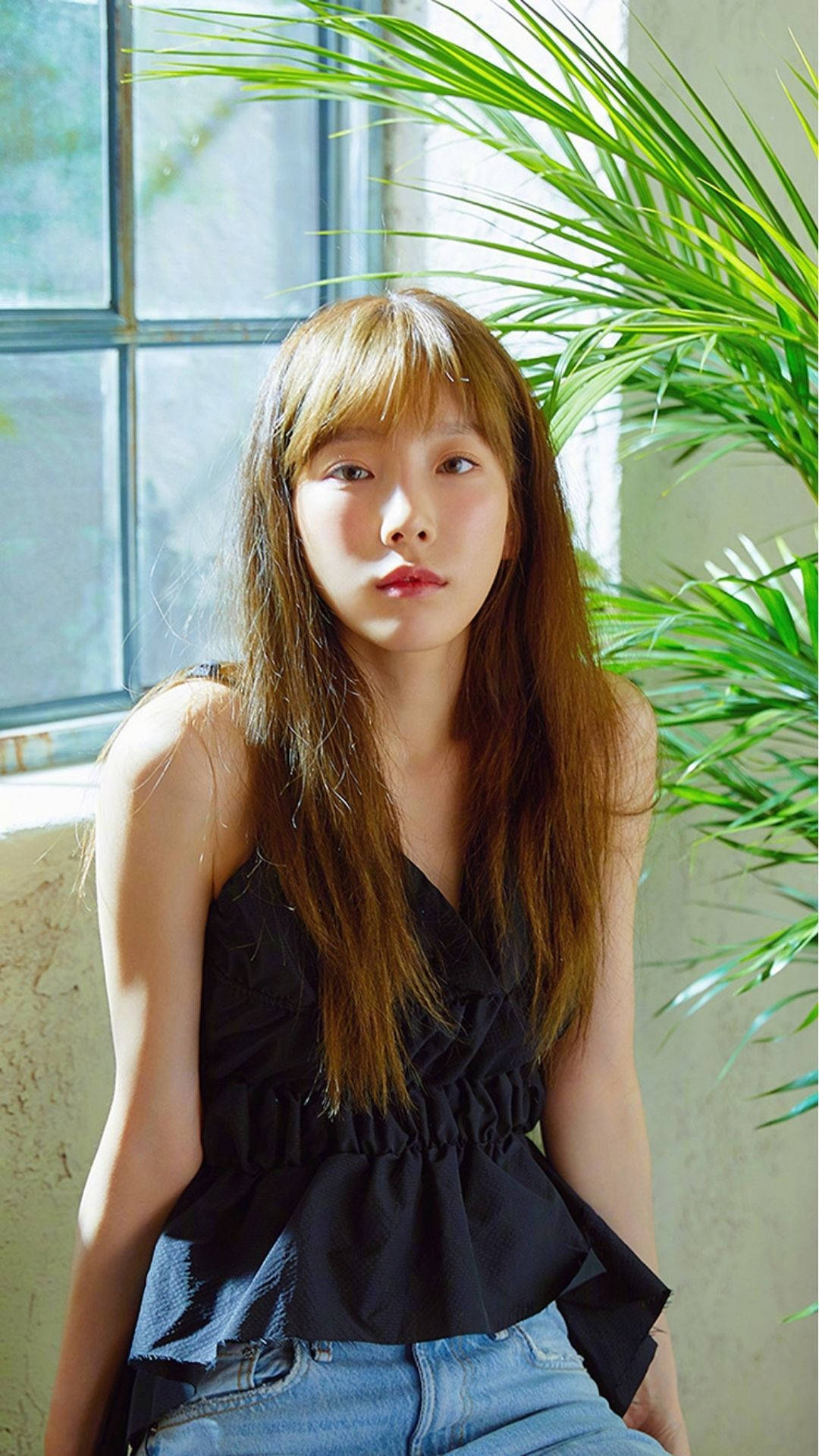 Taeyeon Near The Window Background