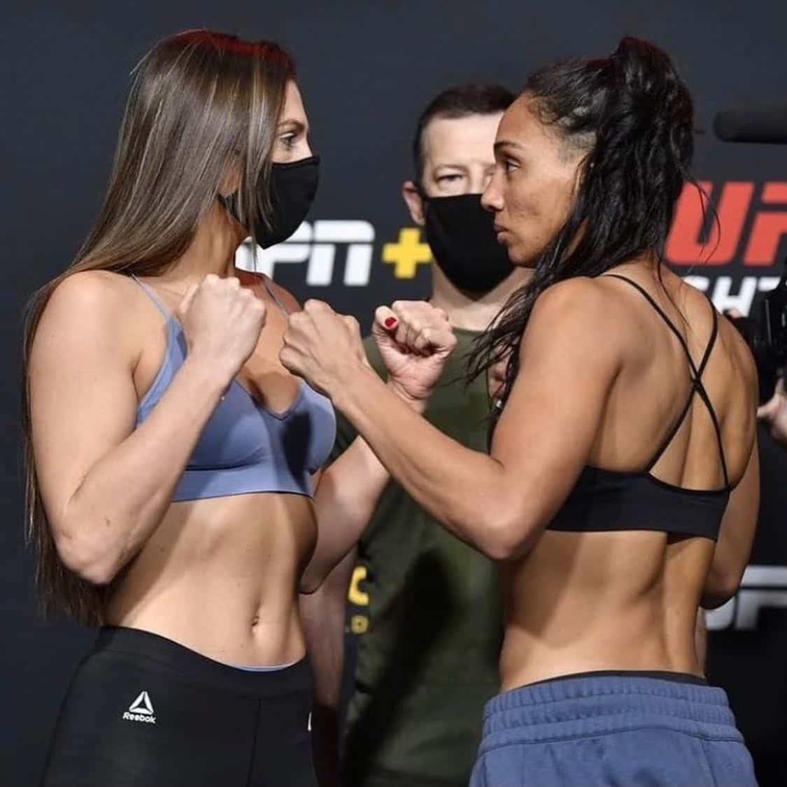 Taila Santos And Montana De La Rosa Background