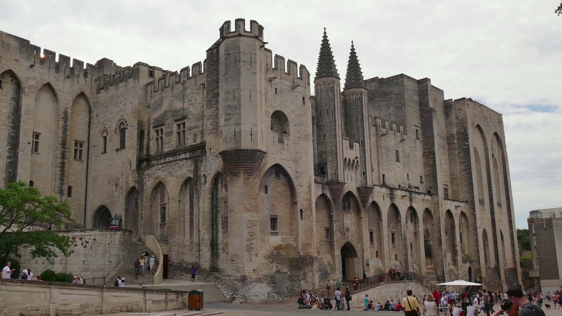 Tailor Hand Made Holidays Avignon Background