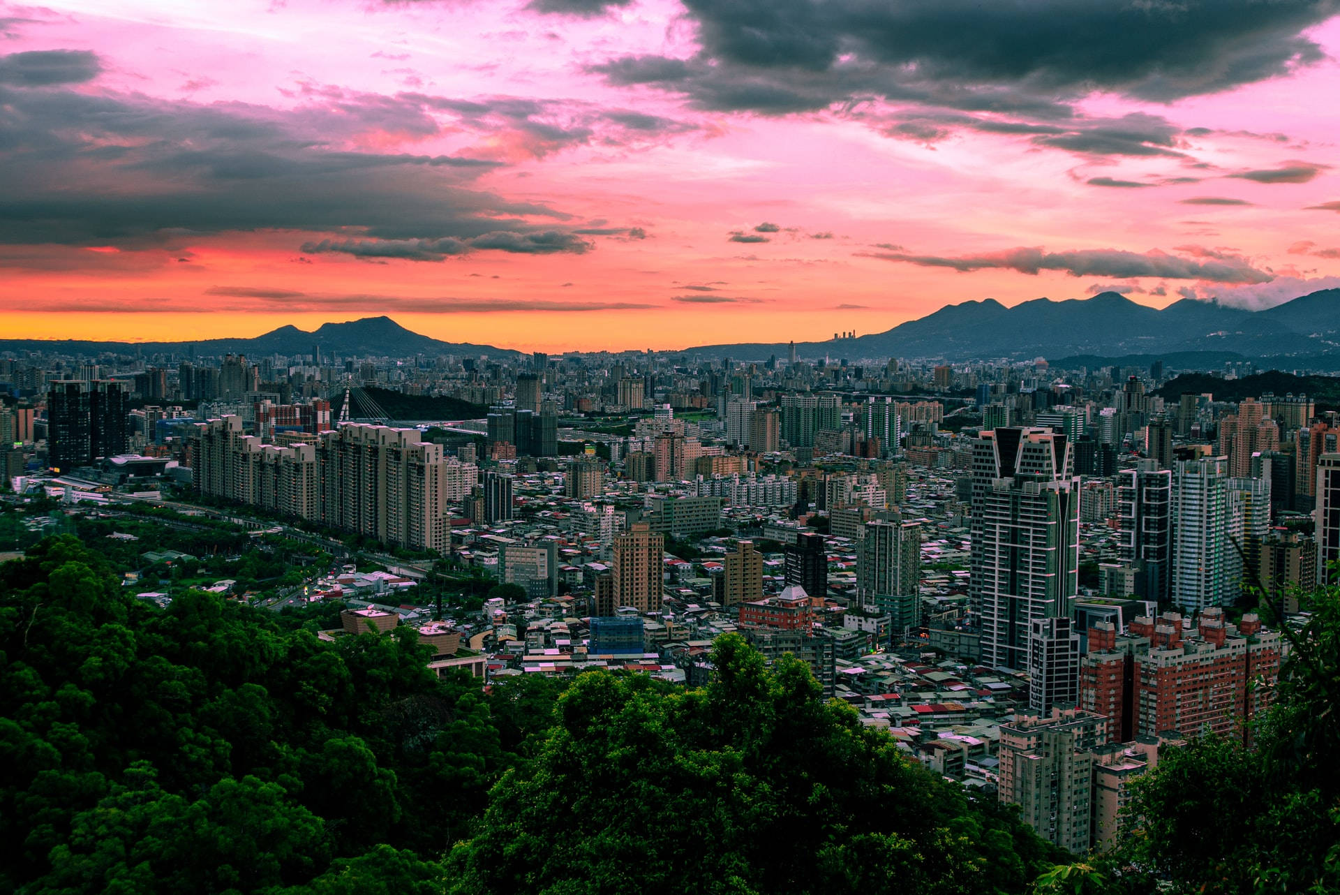 Taipei City Skyline
