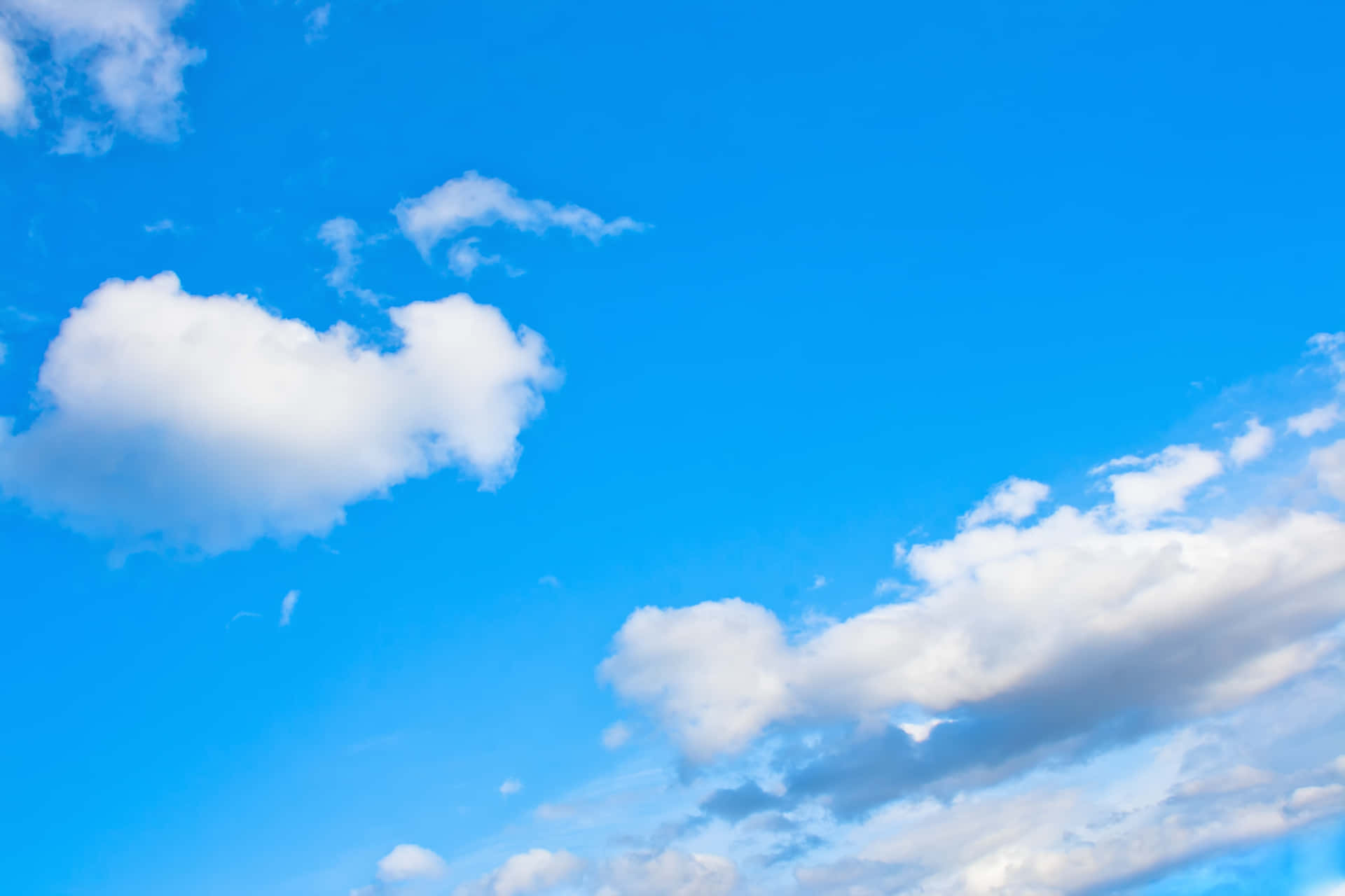 Take A Break And Enjoy The Panoramic Beauty Of Blue Skies