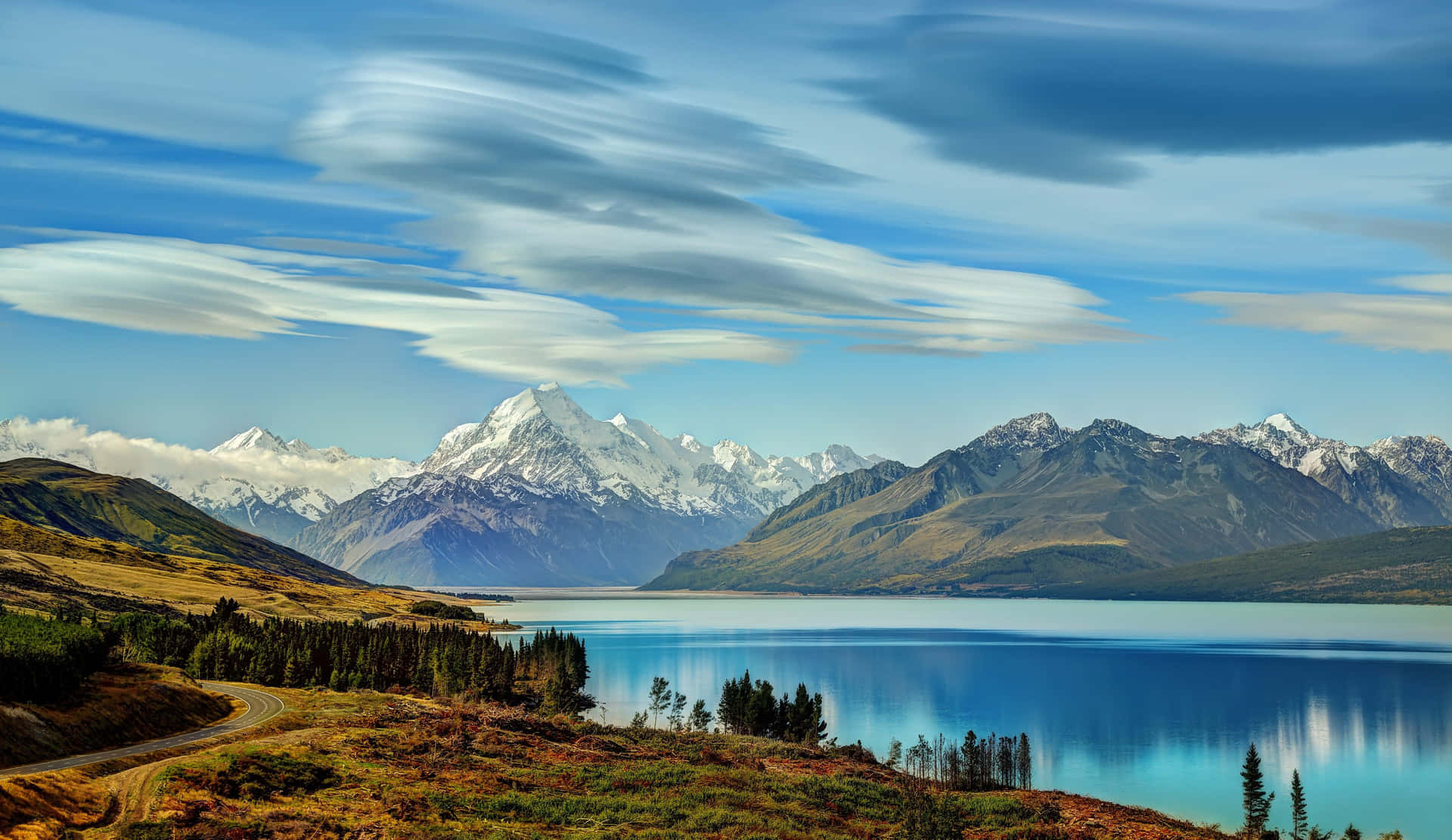 Take A Moment To Unwind At This Beautiful Lake Background