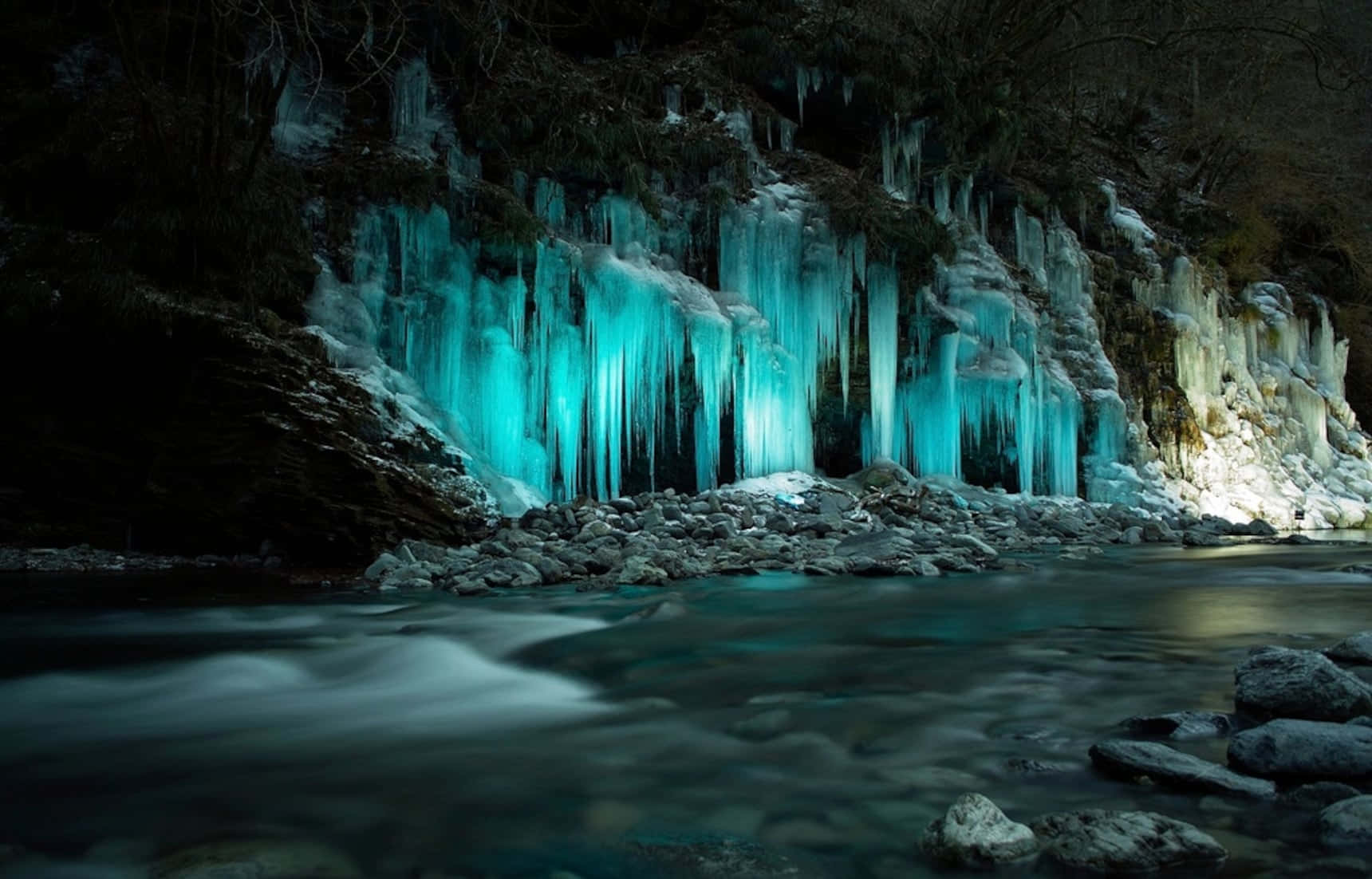 Take In The Beauty Of Nature's Best Landscapes.