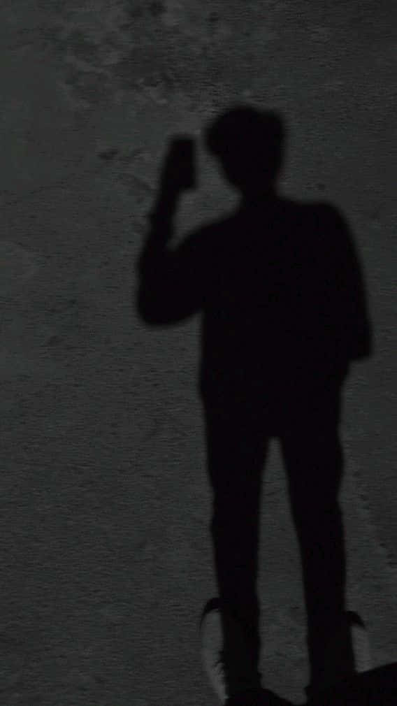 Tall Boy Selfie Shadow Pfp Background