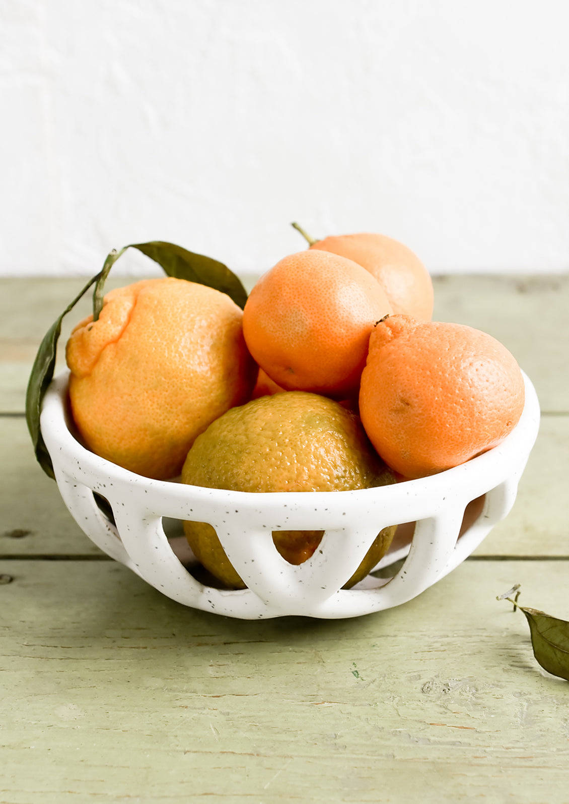 Tangelo Fruits Stylish Bowl Background