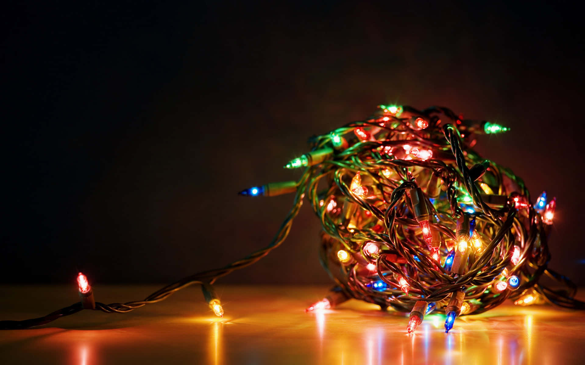 Tangled Christmas Lights Desktop Background