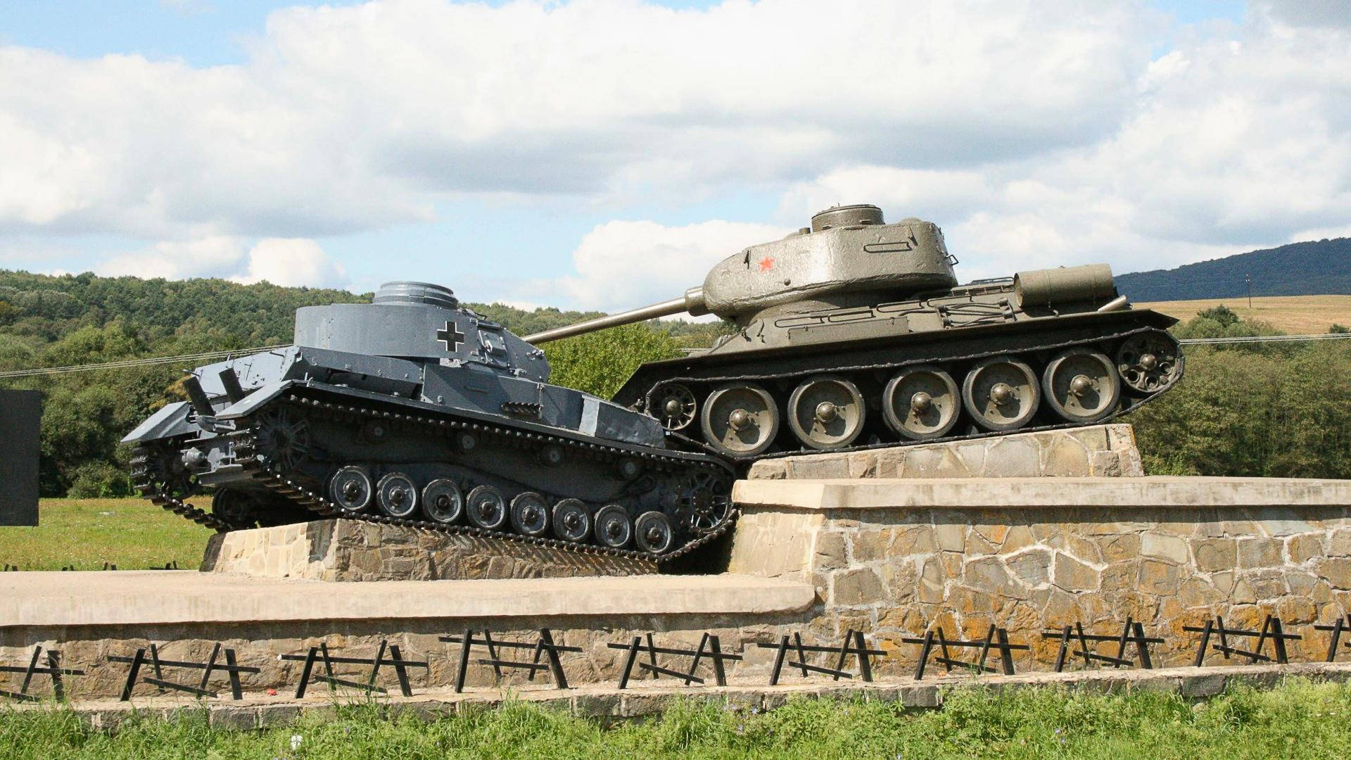Tank Vintage Statues Background