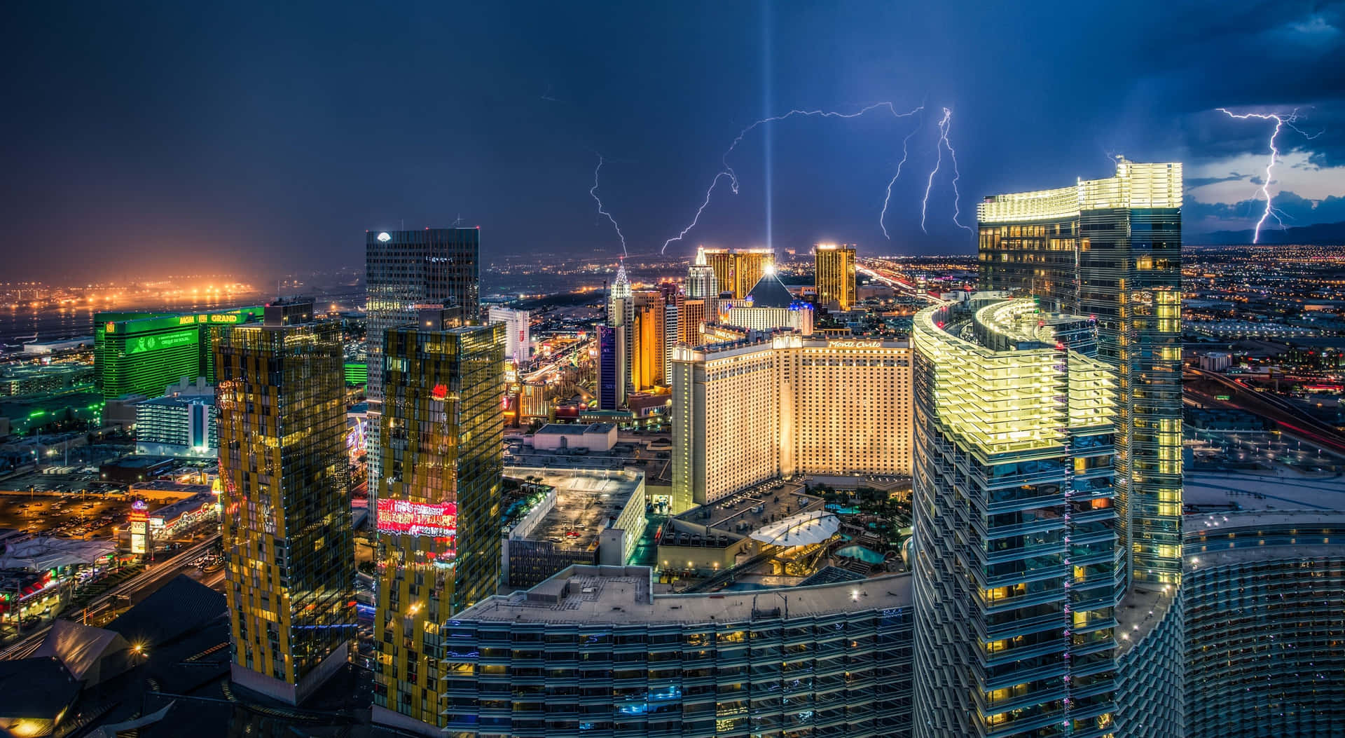 Tap Into The Vibrancy And Excitement Of Las Vegas From Your Desktop Background