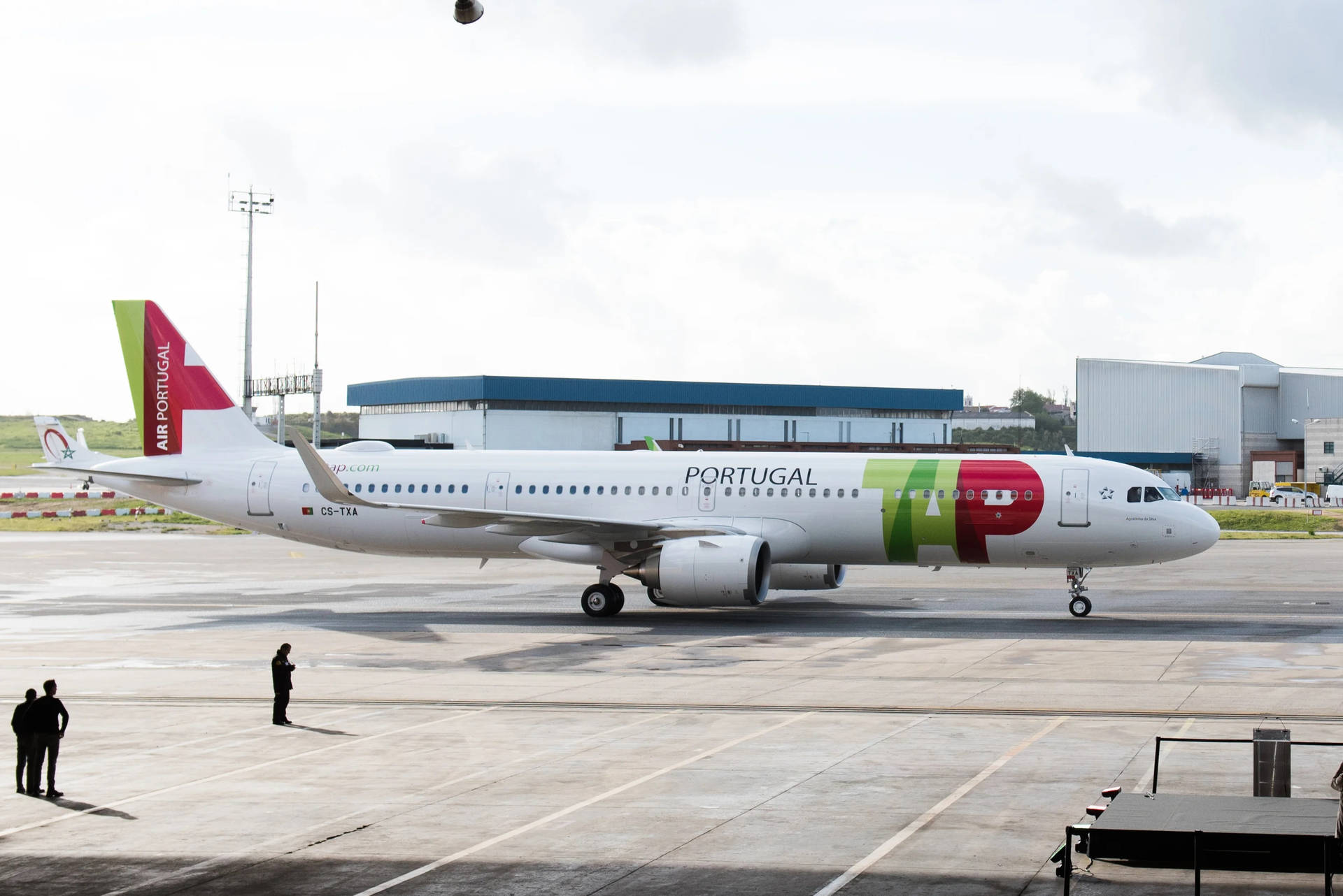 Tap Portugal Airport Crew Background