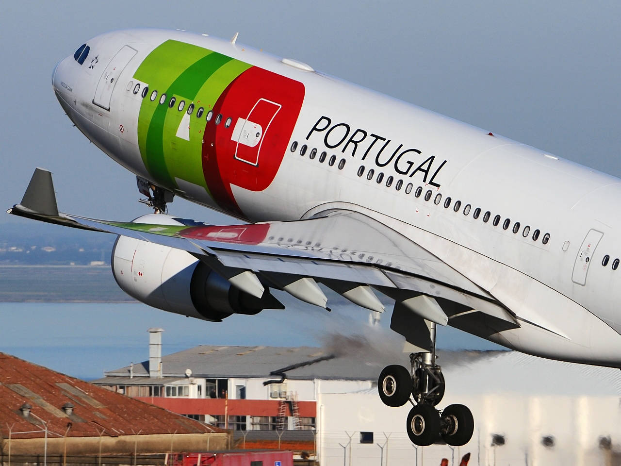 Tap Portugal Plane Take Off Background