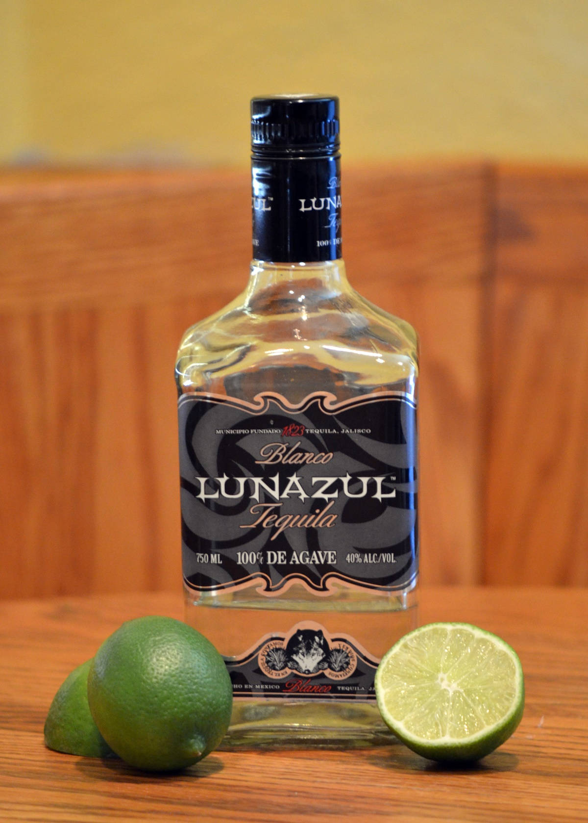 Taste The Vibrant Flavors Of Lunazul Blanco Tequila With Fresh Limes