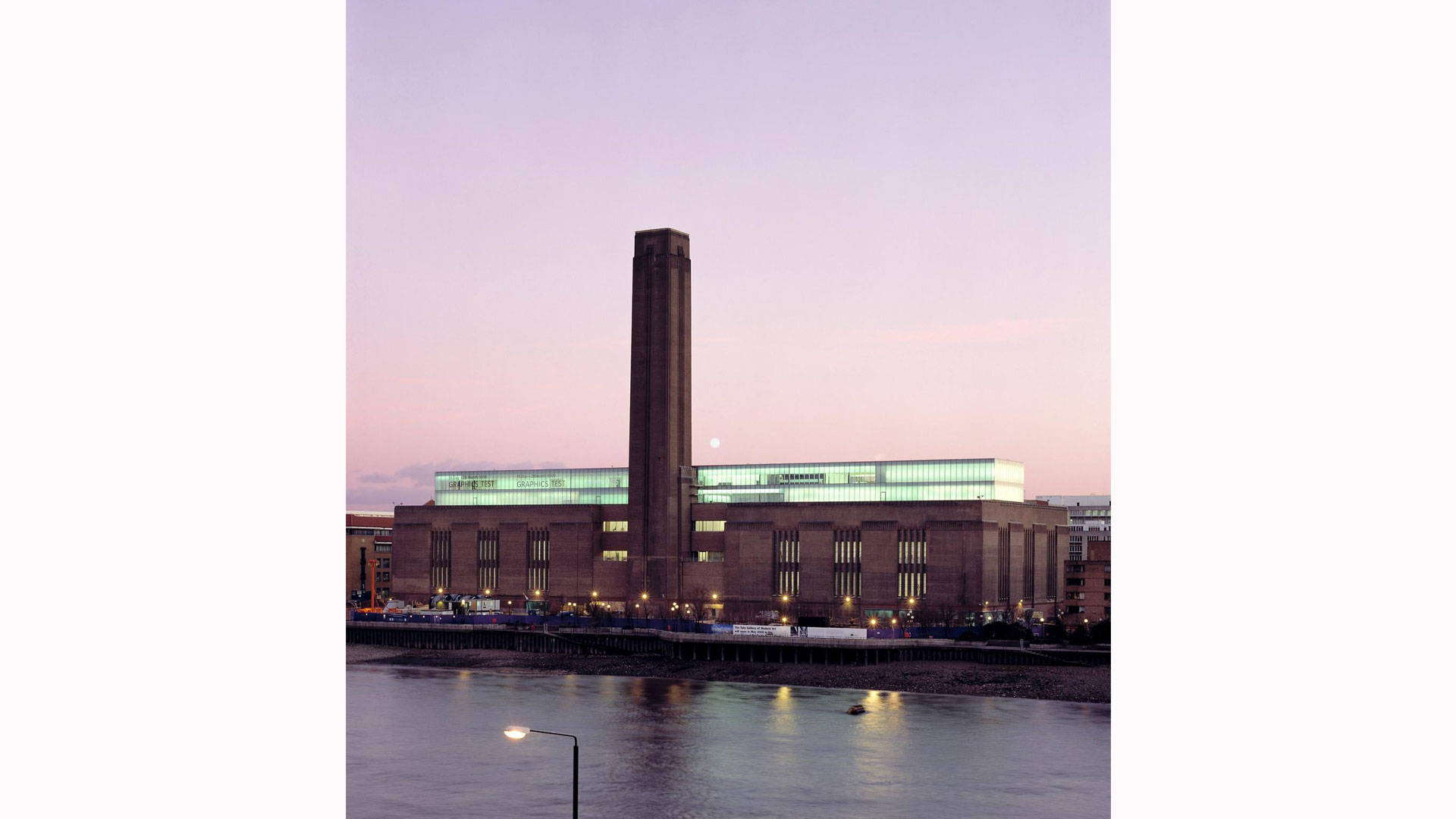 Tate Modern Against Gloomy Sky Background