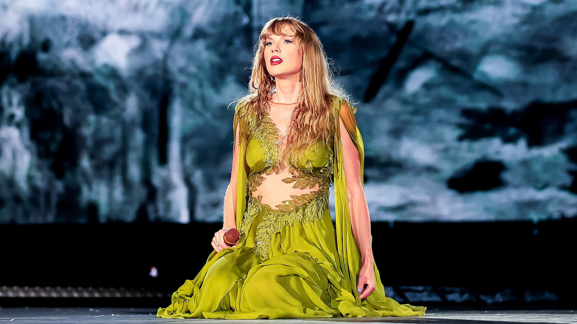 Taylor Swift Green Dress Performance Background