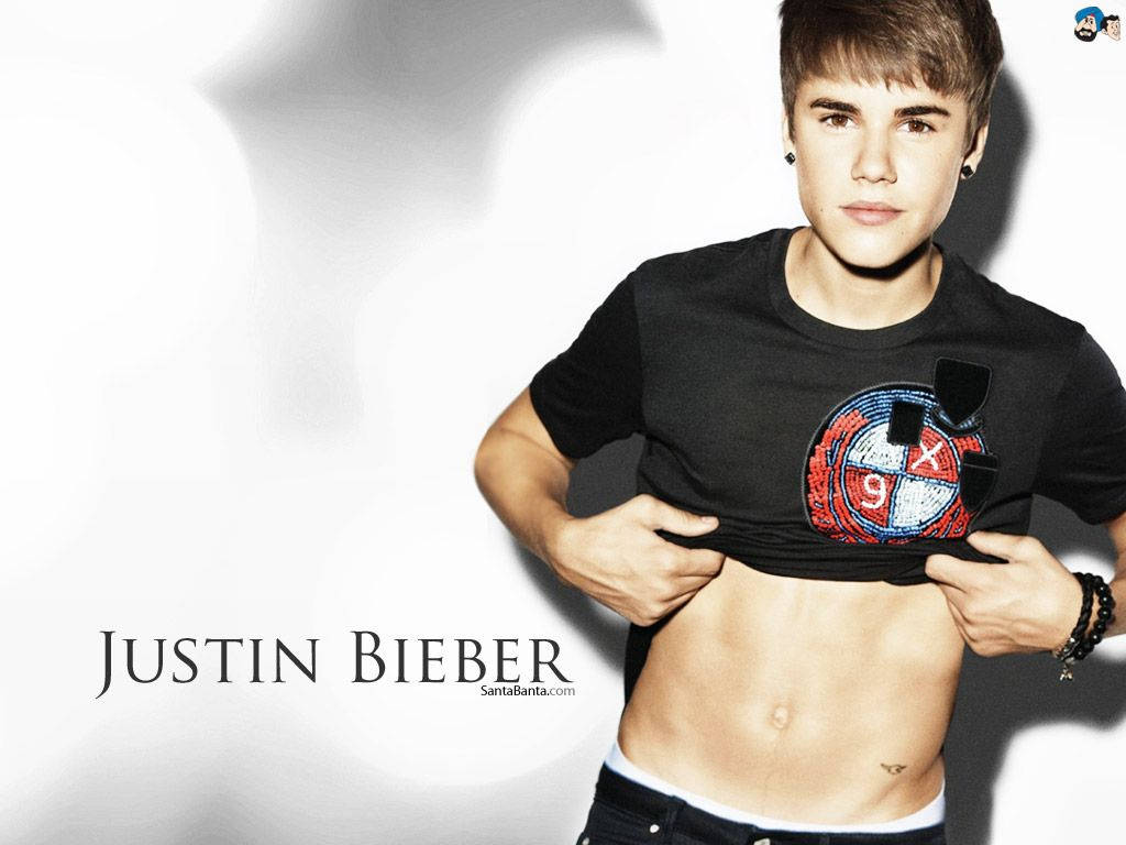 Teen Star Justin Bieber Flaunts His Fashion Sense. Background