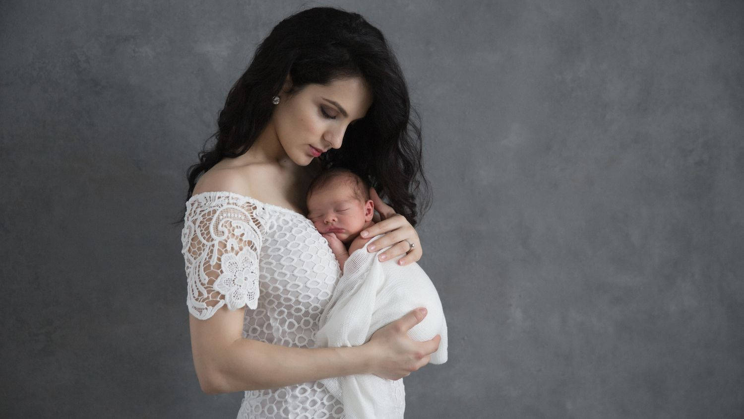 Tender Moments Between Mother And Baby Background