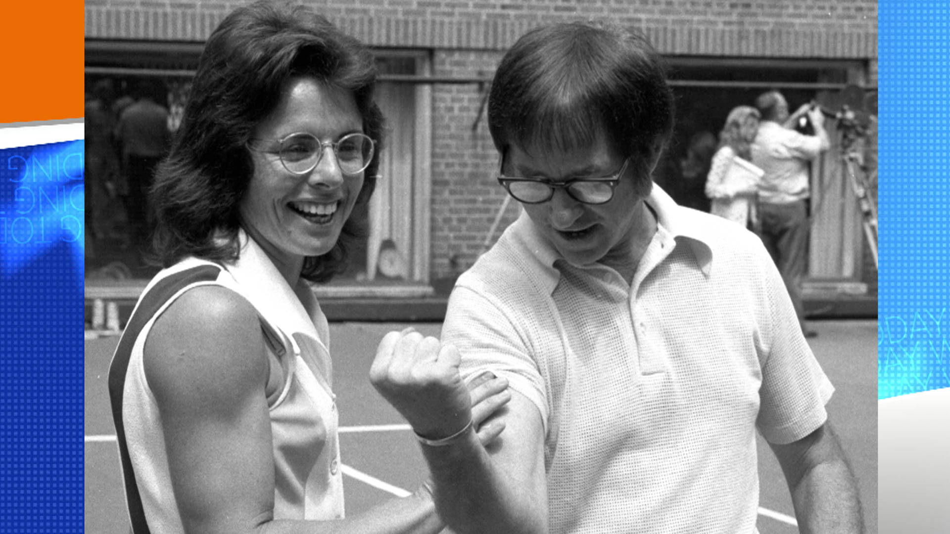 Tennis Legends Bobby Riggs And Billie Jean King Background