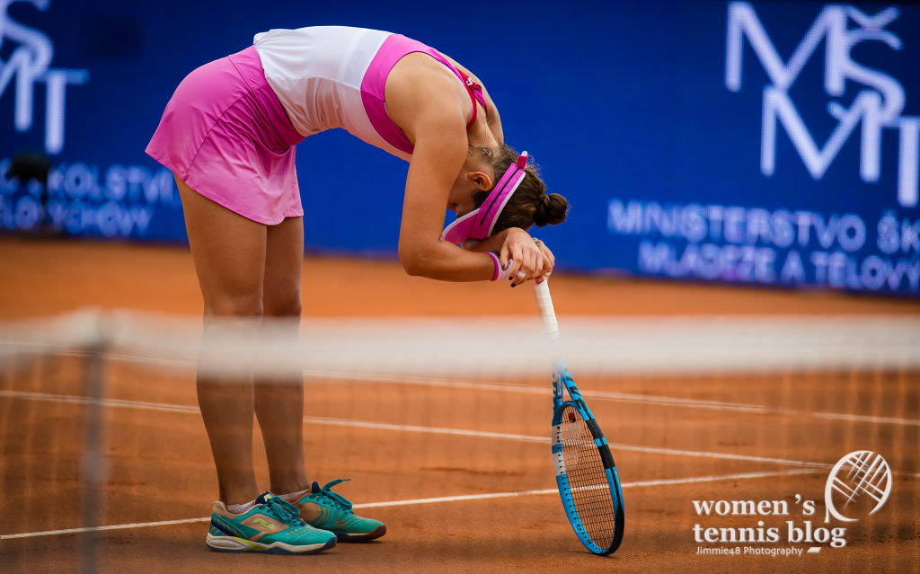 Tennis Player Irina-camelia Begu Bowing Body