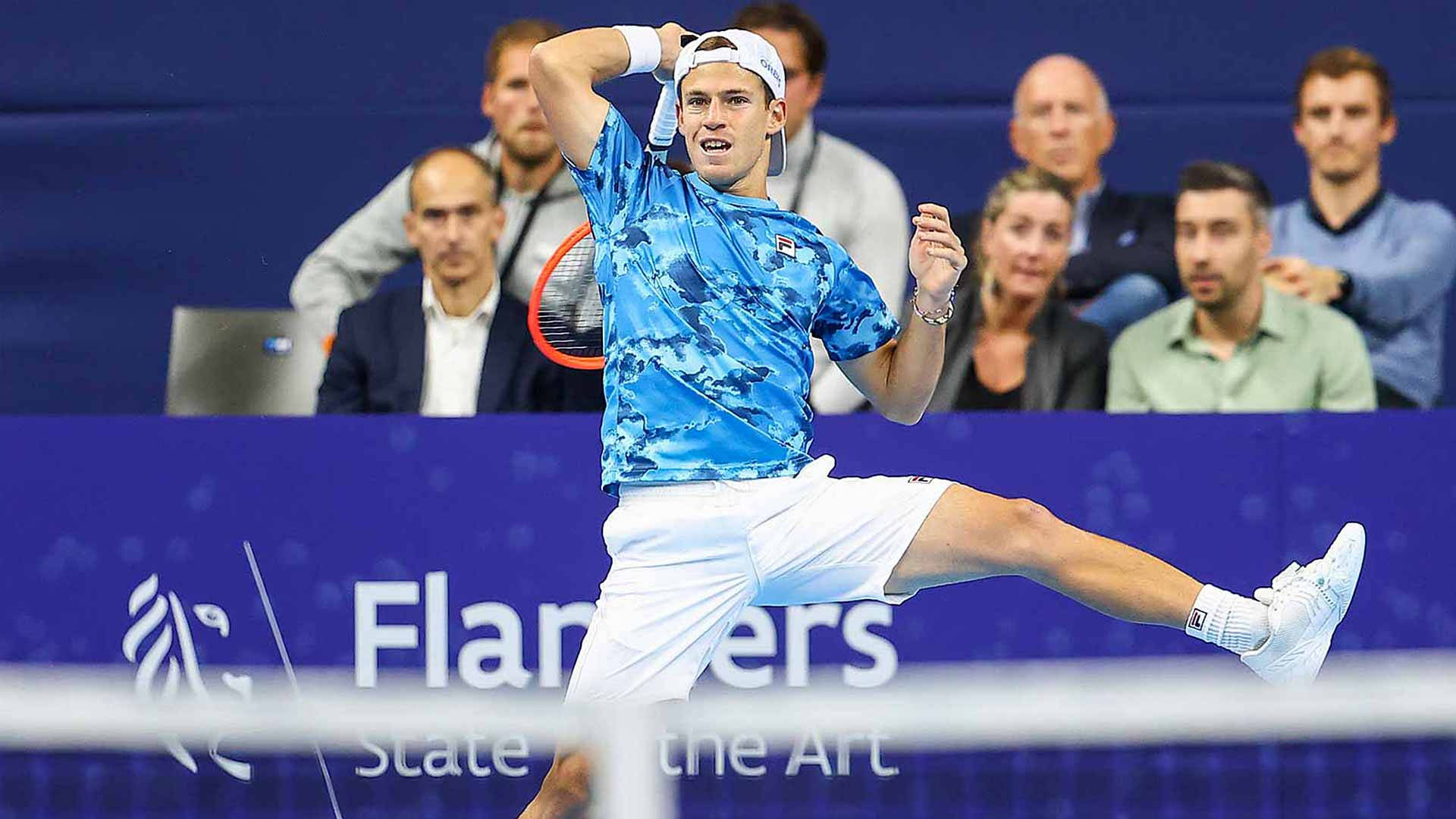 Tennis Pro Diego Schwartzman In Action Background