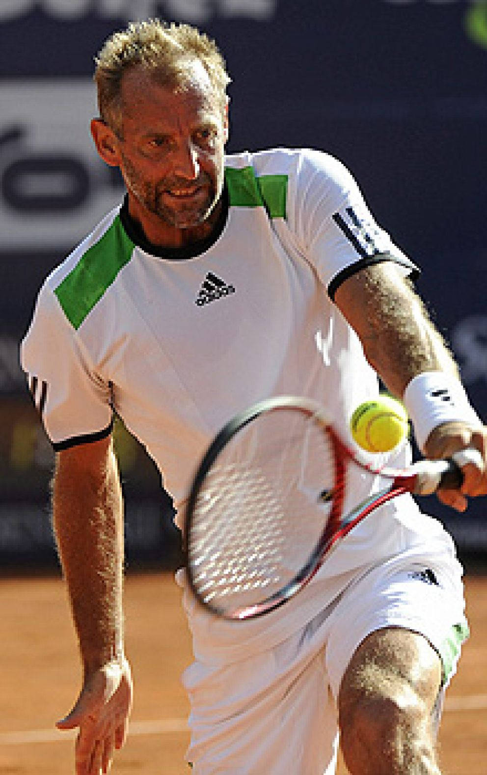 Tense Thomas Muster During Game Background