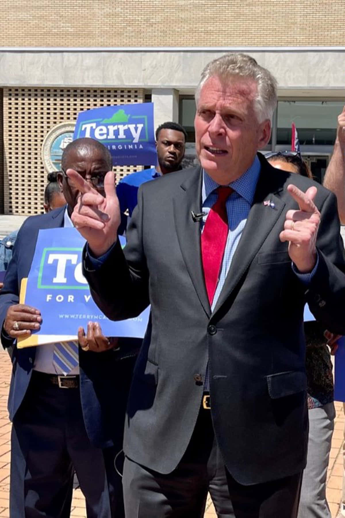 Terry Mcauliffe Powerfully Pointing Outward Background