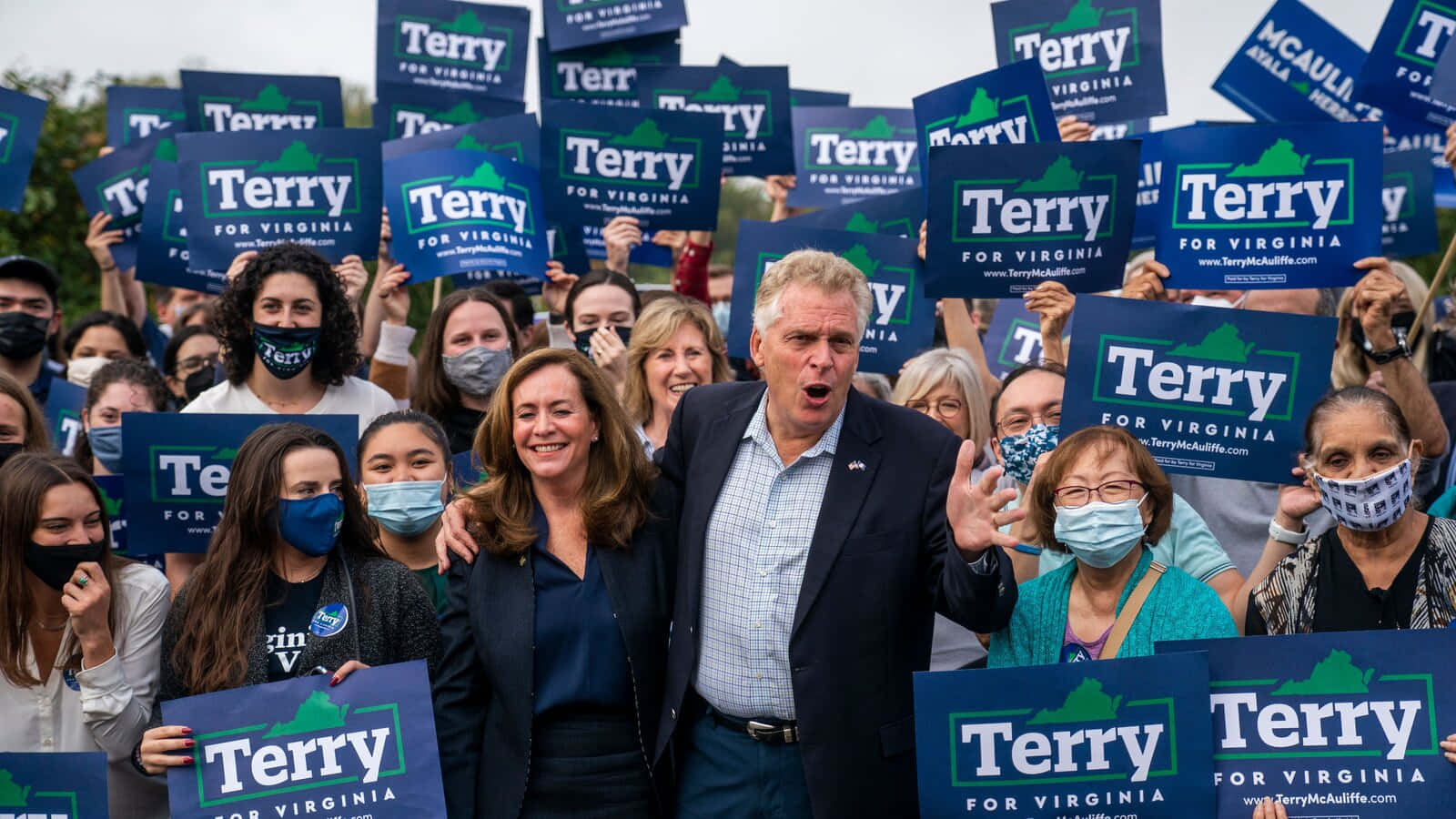 Terry Mcauliffe With His Supporters Background